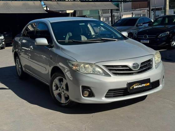 TOYOTA COROLLA 1.8 GLI 16V FLEX 4P AUTOMÁTICO TOYOTA COROLLA 1.8 GLI 16V FLEX 4P AUTOMÁTICO
